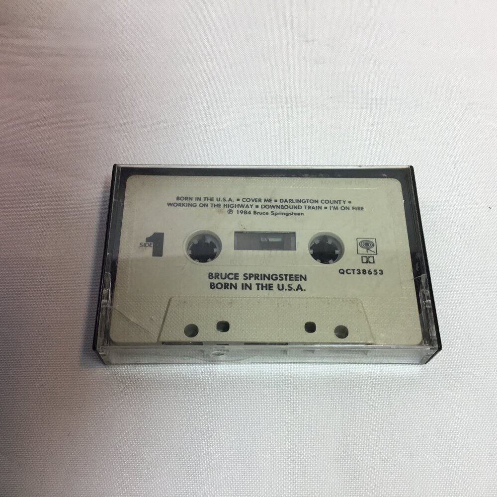 VINTAGE 1984 BRUCE SPRINGSTEEN BORN IN THE U.S.A. CASSETTE TAPE